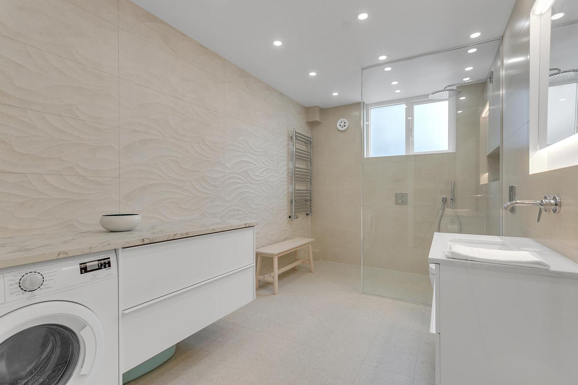 Modern Perfectly Located Apartment 雷克雅維克 外观 照片